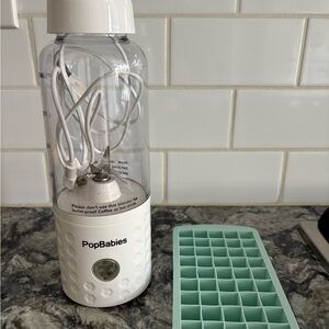 White Portable Blender